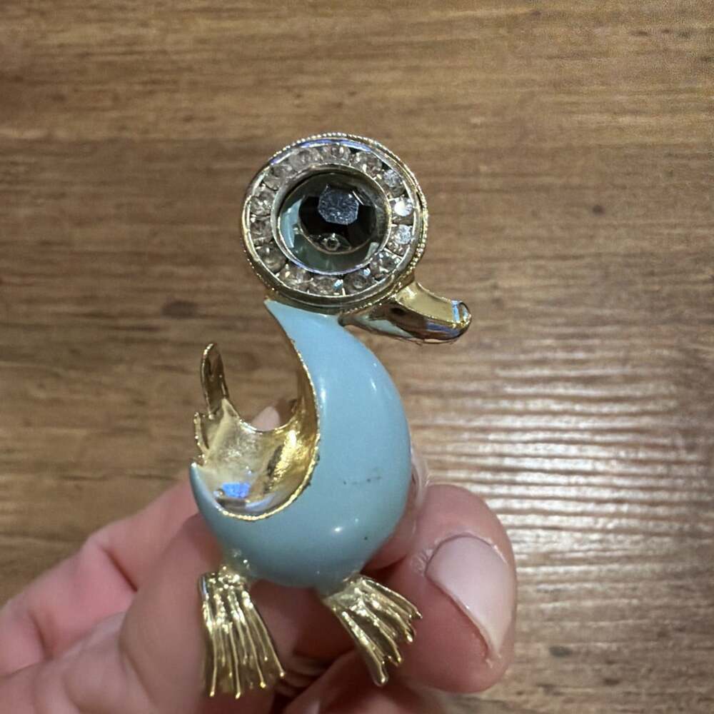 Vintage Rhinestone Blue Duck Brooch Pin Gold Tone Bird Costume Jewelry Spring